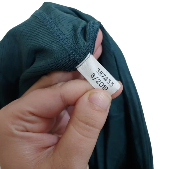 Outdoor Voices Green High Rise Athletic 7/8 Length Leggings Size Large - Picture 4 of 6